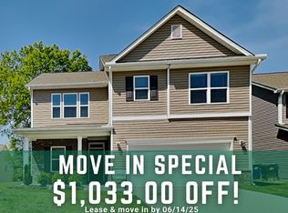 3200 Emerald Ridge Ct, Raleigh, NC 27616