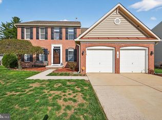 611 Hunting Ridge Dr, Frederick, MD 21703