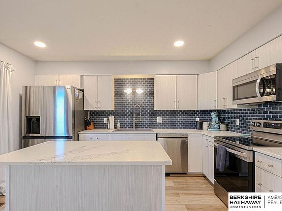 5th image of 12723 S 38th St