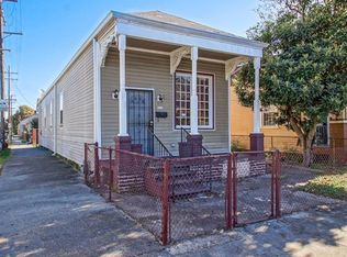 8439 Willow St, New Orleans, LA 70118