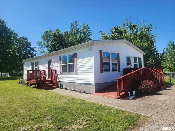 312 Beulah St, Christopher, IL 62822