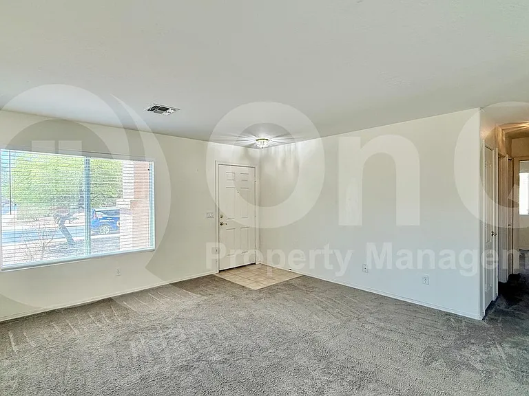 22932 W Morning Glory St — Photo 7