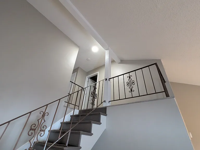 110 Weber Rd — Photo 15