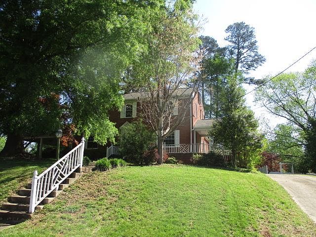 1st image of 170 Grove Park Cir
