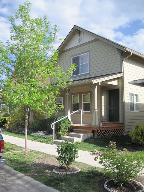 1st image of 4407 Addington Dr