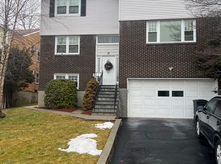 17 Ridge Rd, Dobbs Ferry, NY 10522