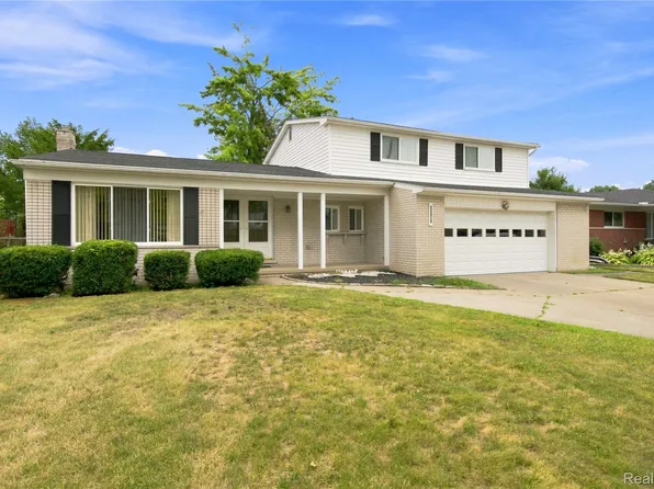 30151 Barbary Ct, Warren, MI 48093