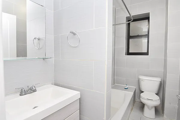 Rented by Compass | media 4