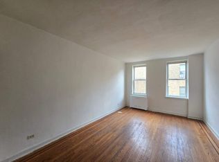 3611 Bowne St APT 6J, Flushing, NY 11354