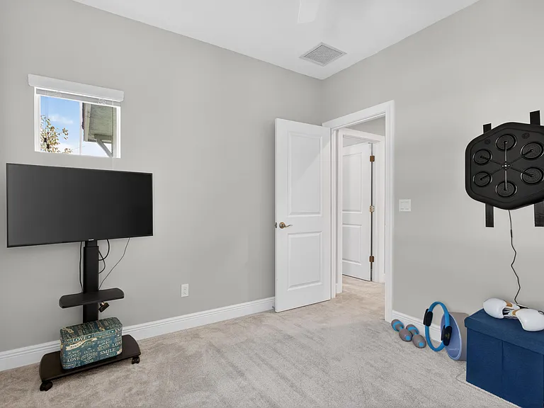 1835 Sandpiper Pointe Pl — Photo 19