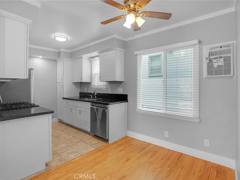 16144 W Sunset Blvd #3 — Photo 11