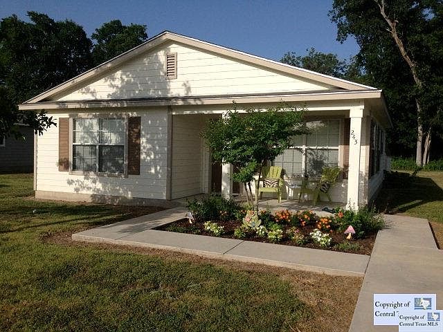 2nd image of 257 Springs Hill Cir