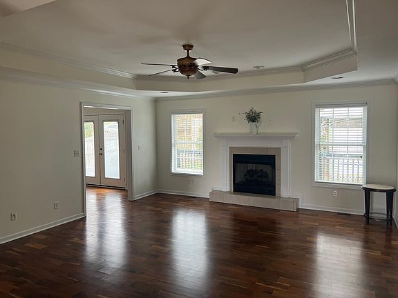 2nd image of 24154 Quintana St