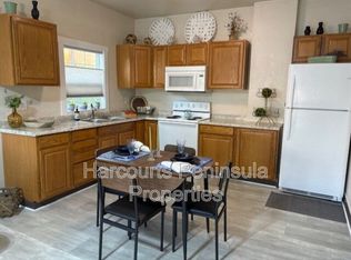 2305 6th St APT A, Bremerton, WA 98312