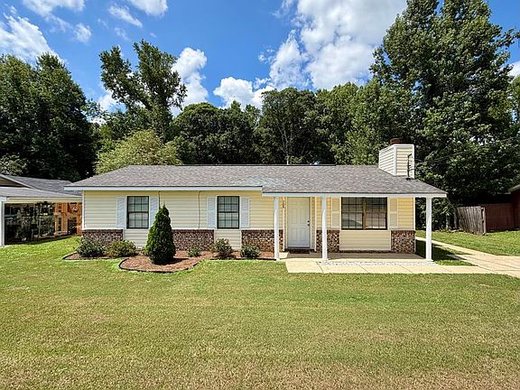 2nd image of 308 Landview Dr