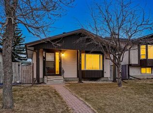 116 N Templemont Cir NE, Calgary, AB T1Y 5A9