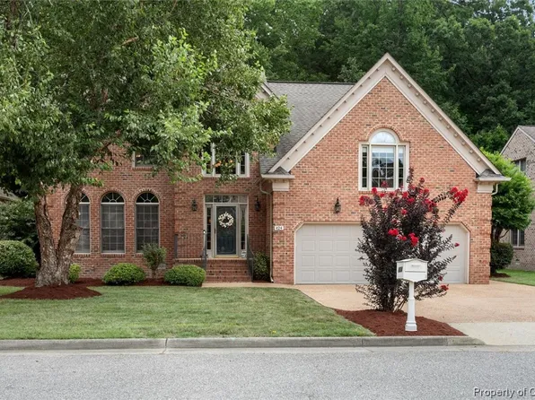 424 Richter Ln, Yorktown, VA 23693