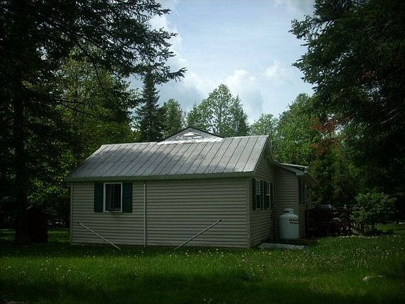 2nd image of 1712 County Route 27