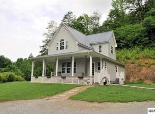 1740 Long Branch Rd, Seymour, TN 37865