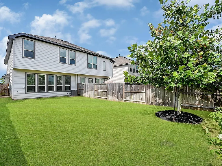 4027 Balboa Dr — Photo 24