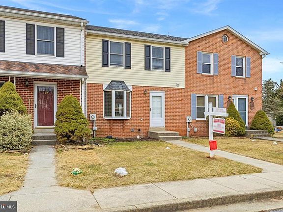 3rd image of 103 E Hammaker St