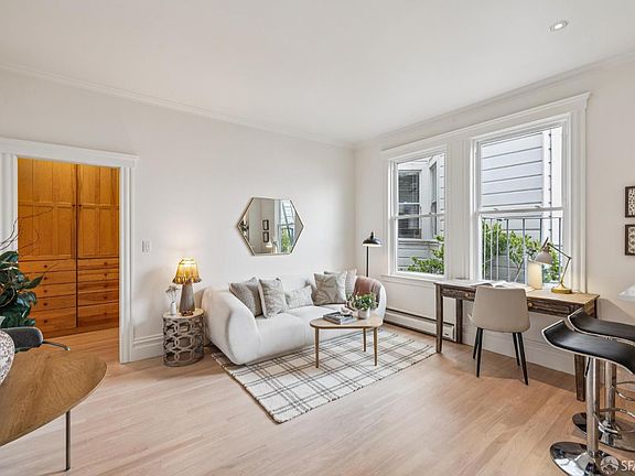 3rd image of 2211 California St APT 303