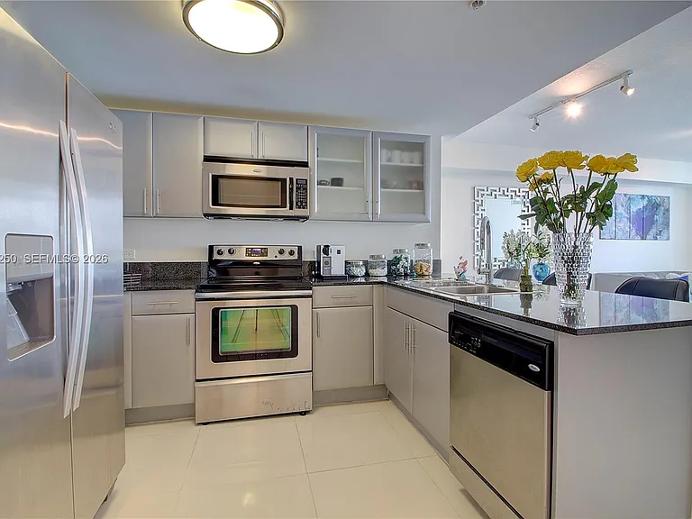 1871 NW South River Dr #1804 — Photo 7