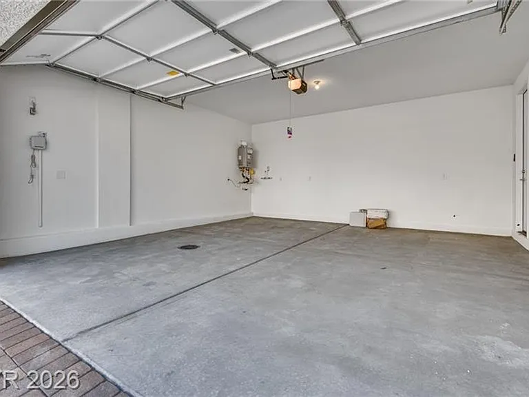 10728 Rhinehill Ave — Photo 16