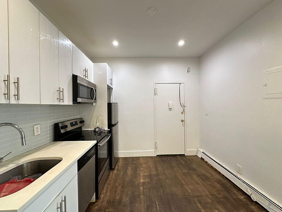 1st image of 196 Clinton Ave #11E