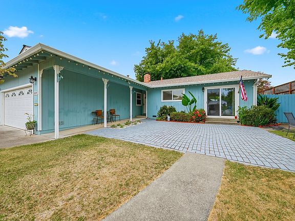 4th image of 19295 Junipero Serra Drive