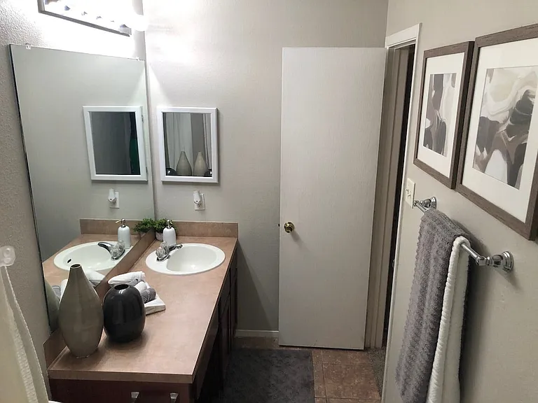 6938 Old Ox Rd — Photo 10