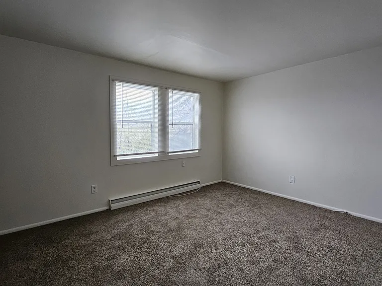8254 Meadowlark Dr — Photo 15