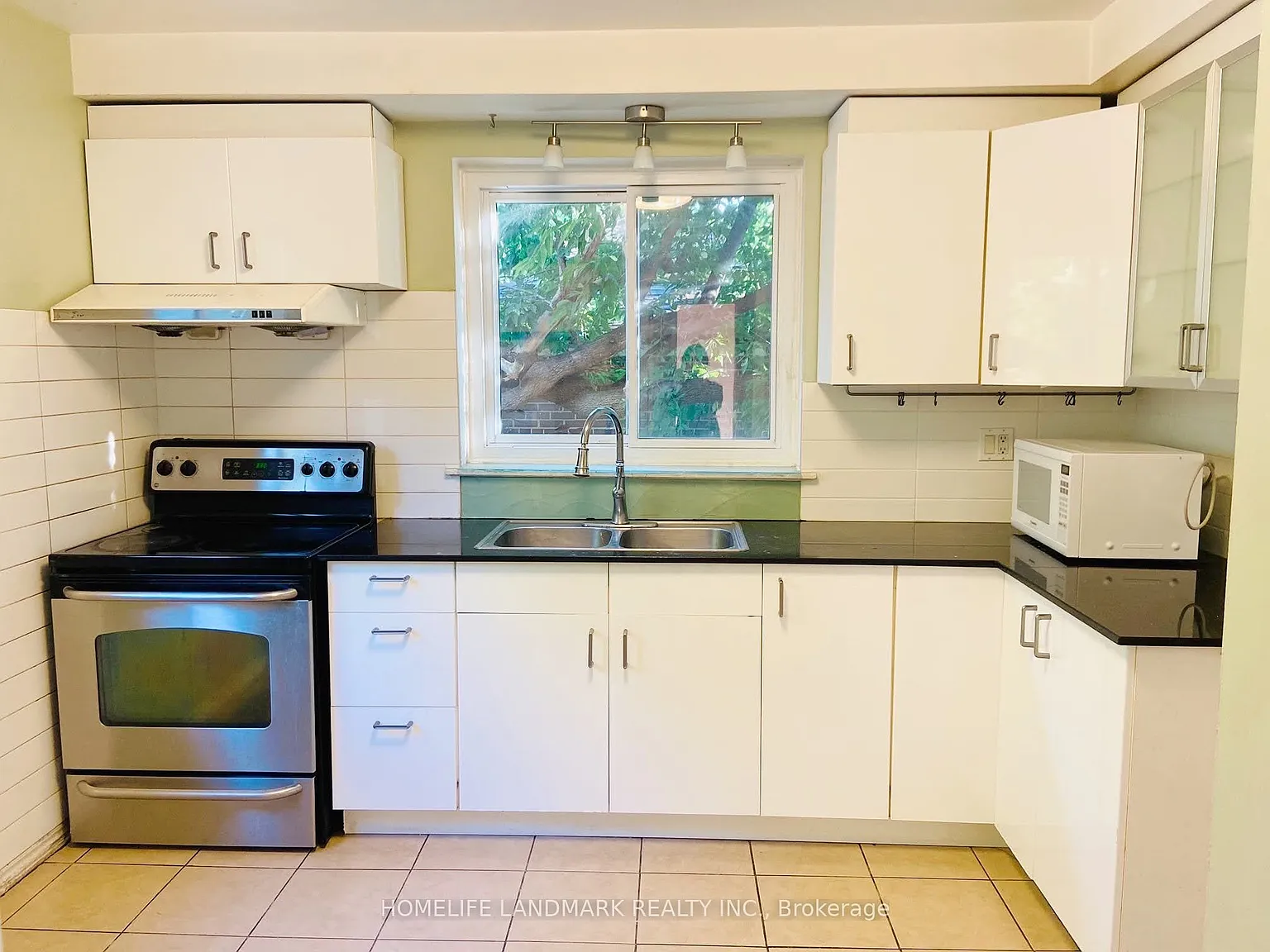 6 bed, $3,800 — Photo 3