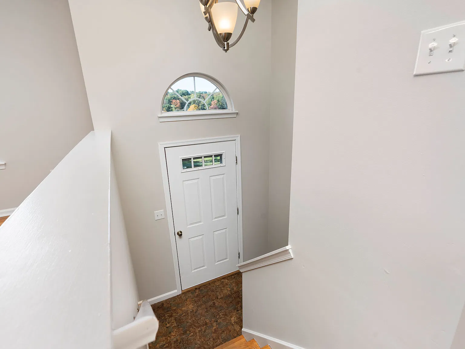 3 bed, 1115 sqft, $1,795 — Photo 2