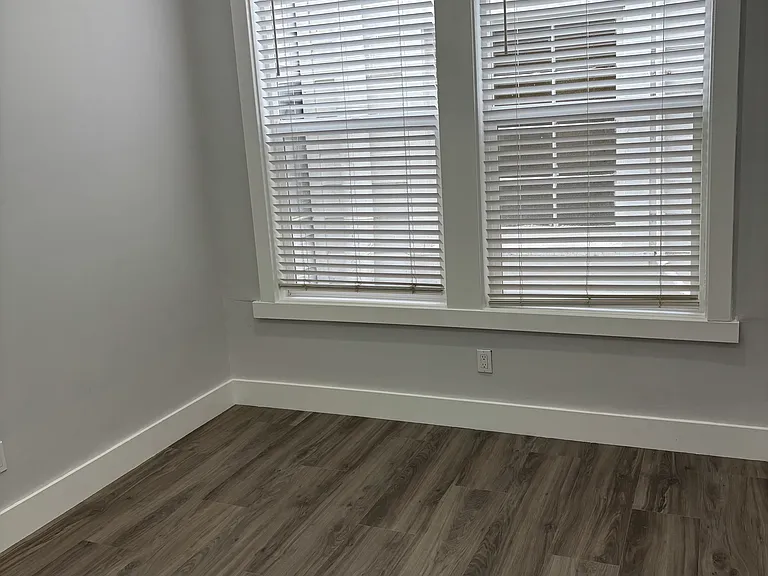 1250 Capitol Ave #1 — Photo 7