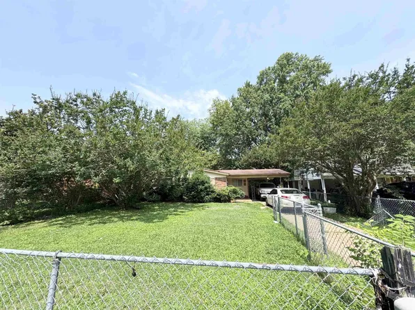 5051 Berta Rd, Memphis, TN 38109