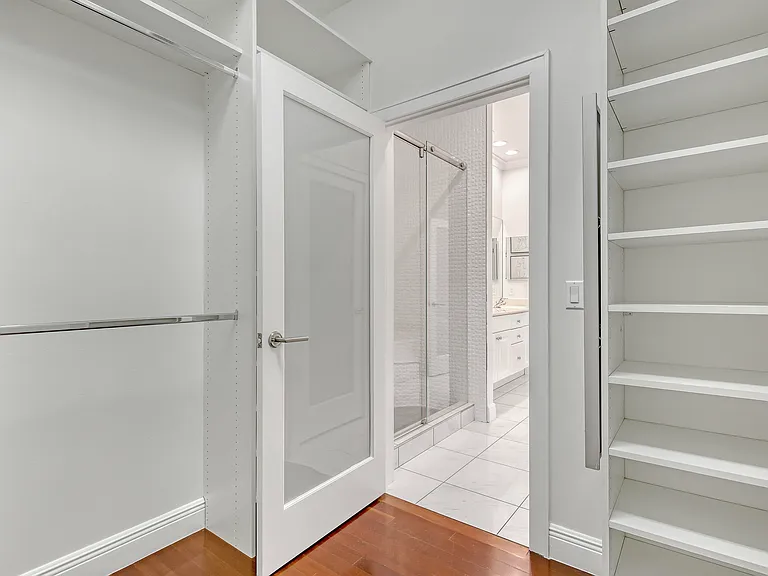 72 SE 6th Ave #C — Photo 33