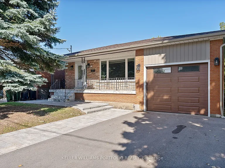 32 Gatesview Ave #UPPER — Photo 3
