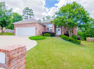 13 Harmony Ct, Maumelle, AR 72113