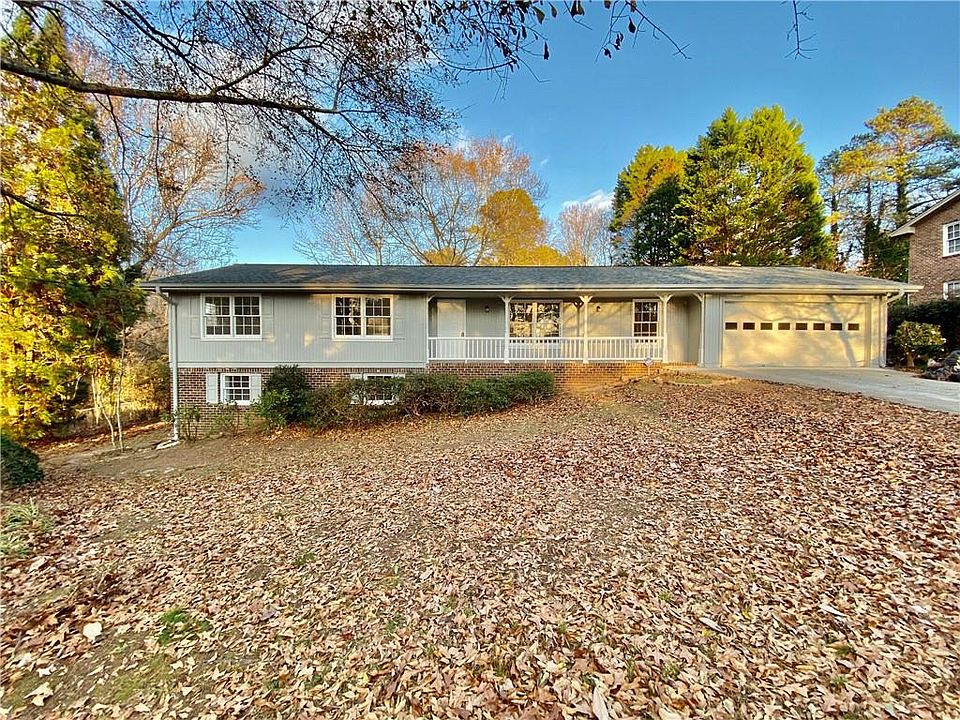 1st image of 203 Huston Dr