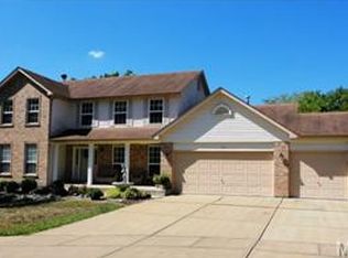 115 Keystone Dr, Fenton, MO 63026