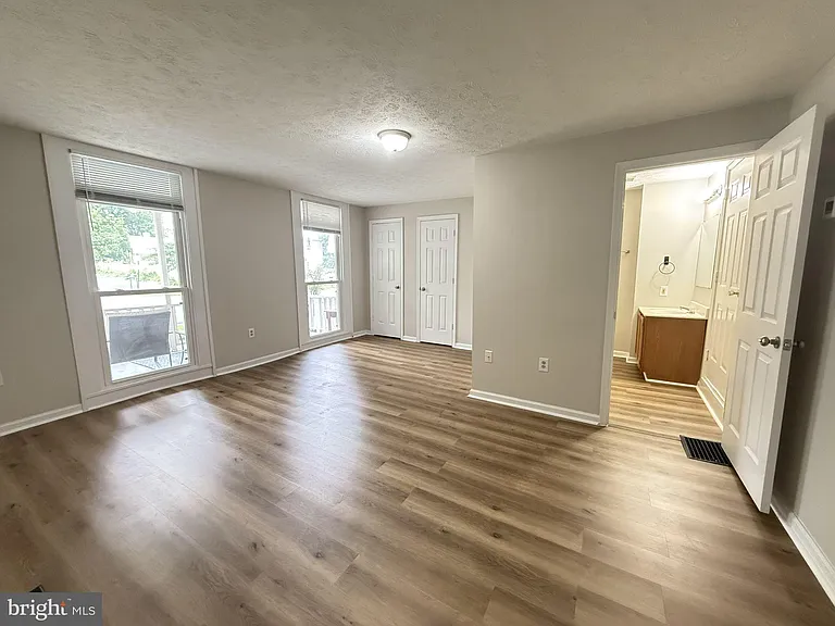 7889 Main St #1 — Photo 7
