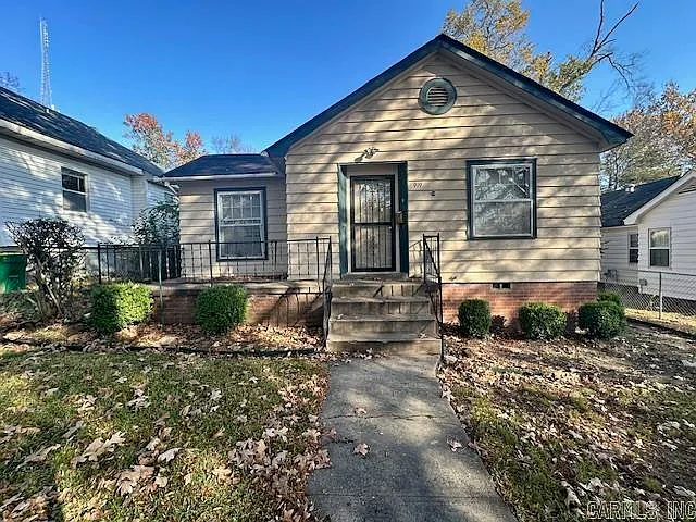 919 Lewis St, Little Rock AR - Owner Finance Home