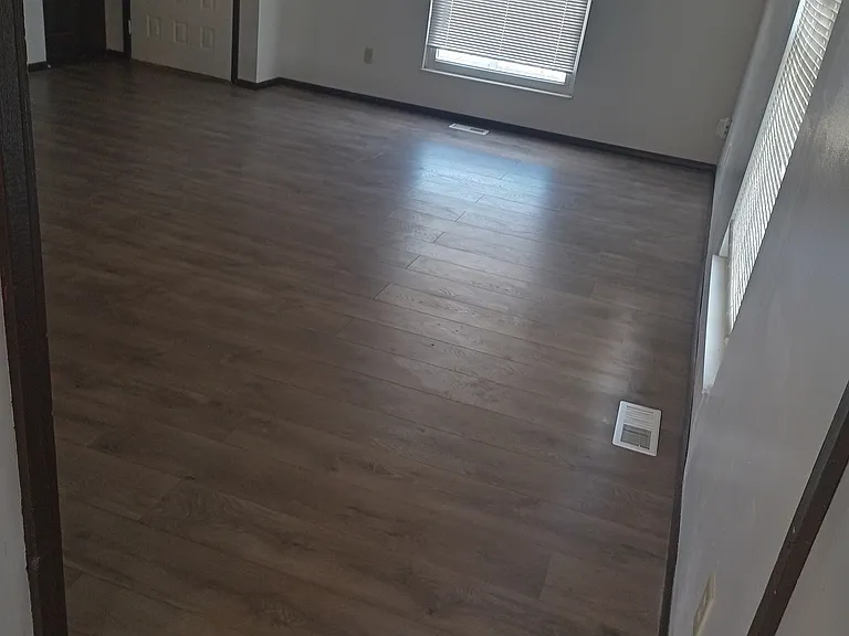 6827 Alexdon Ct — Photo 2