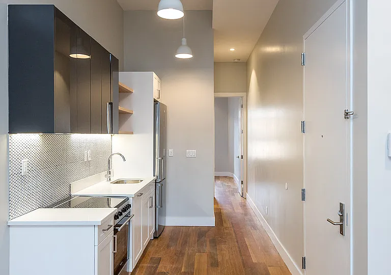 228 Kingsland Ave #3R — Photo 28