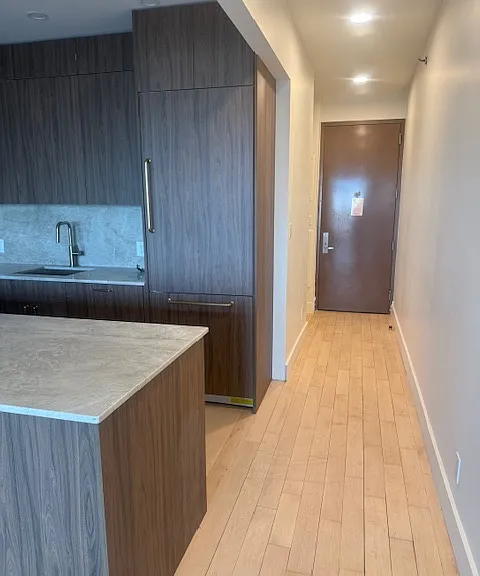 189 Bridge St #9B — Photo 13