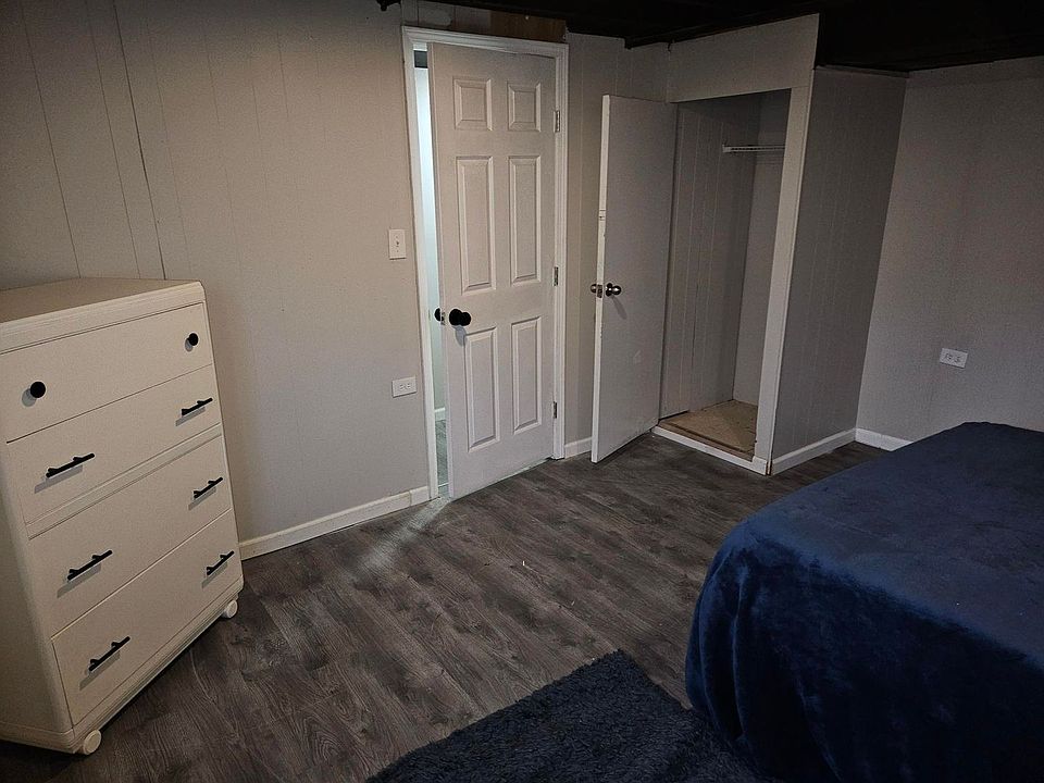 2nd image of 819 Thatcher Ave #L3