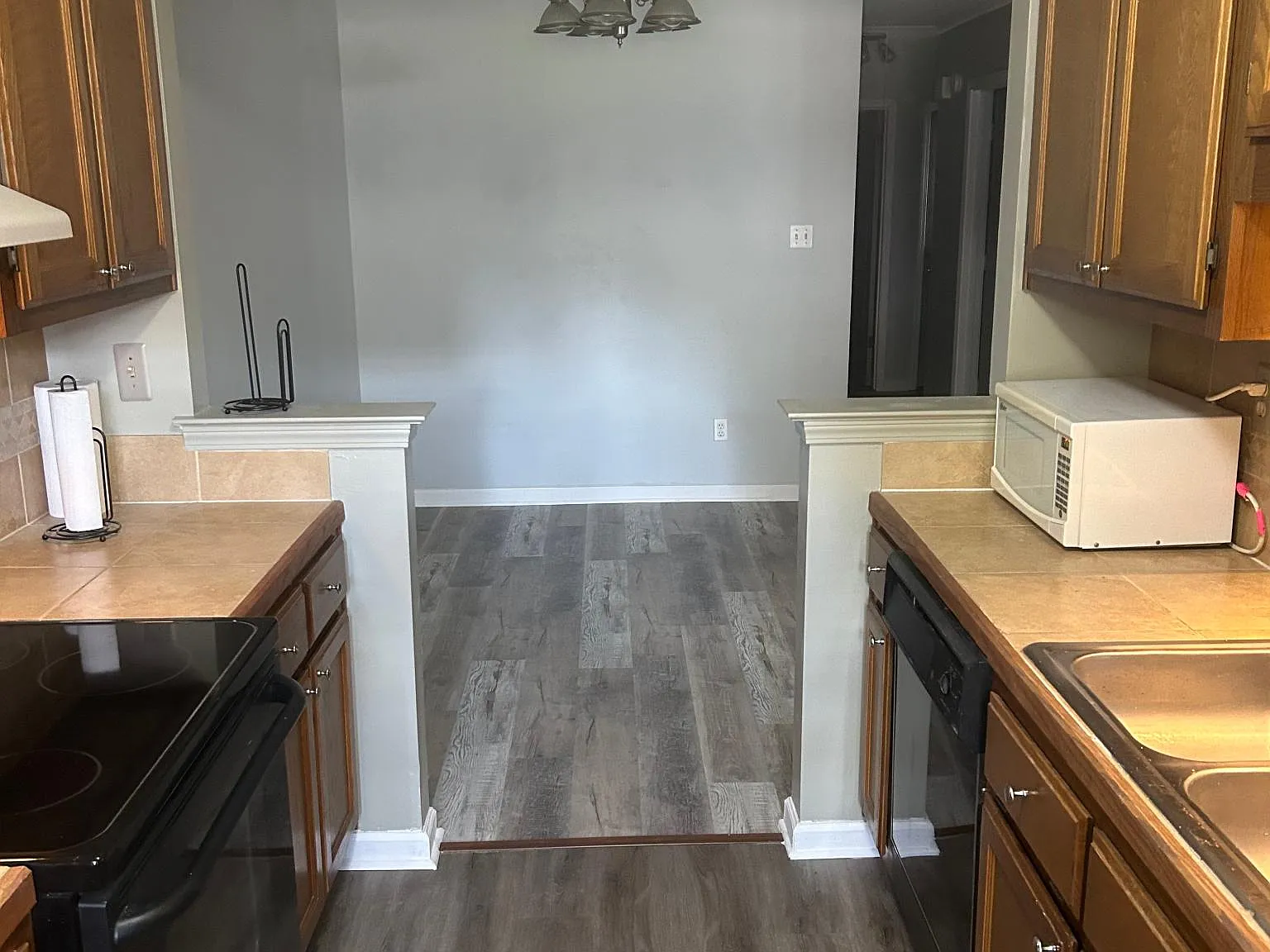 5512 Ginners Dr — Photo 4