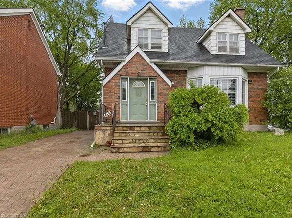 243 Sydney St S, Kitchener, ON N2G 3V6