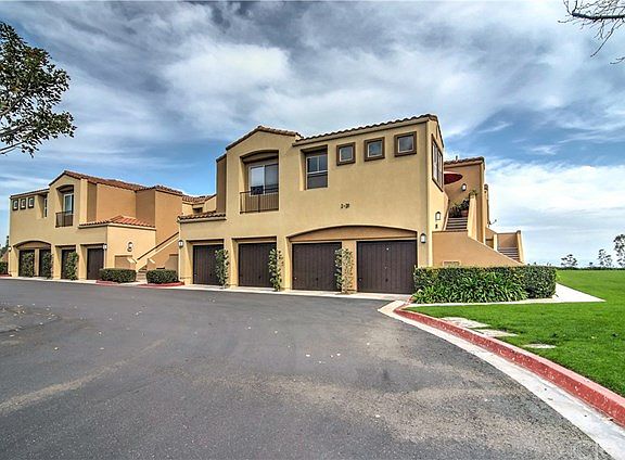 2nd image of 14 Verdin Ln